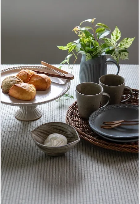 八朔の作品（食卓）